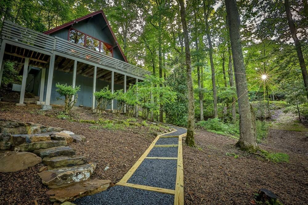 Photo of Outdoor in Walnut Mountain