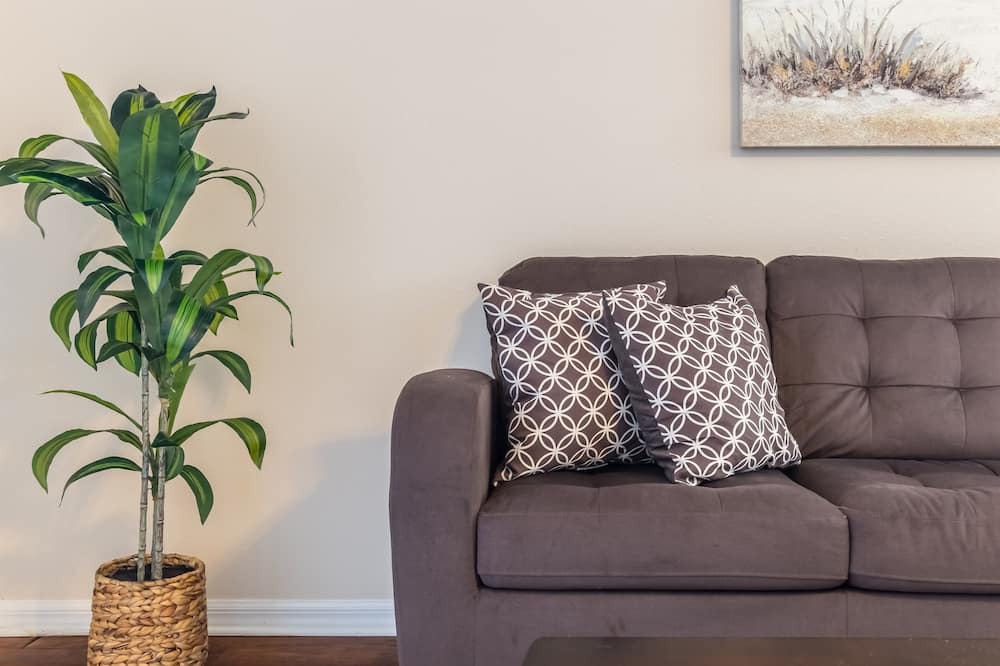 Photo of Livingroom in Sunset Ridge
