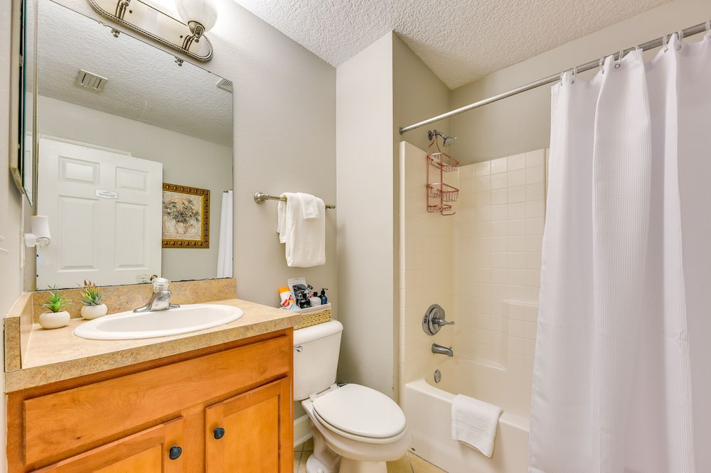 Photo of Bathroom in Northside
