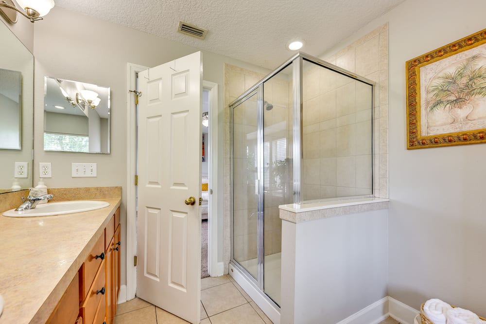 Photo of Bathroom in Northside