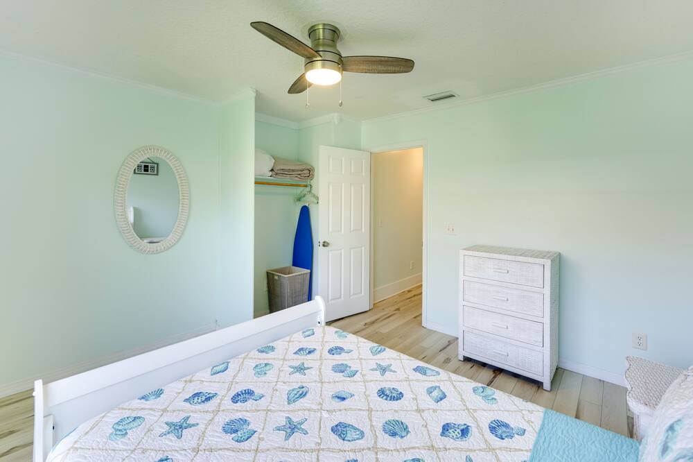 Photo of Bedroom in Saint Augustine Shores