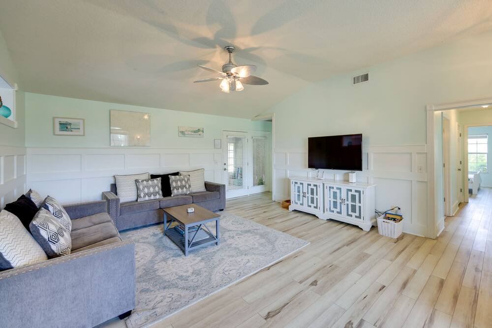 Photo of Livingroom in Saint Augustine Shores