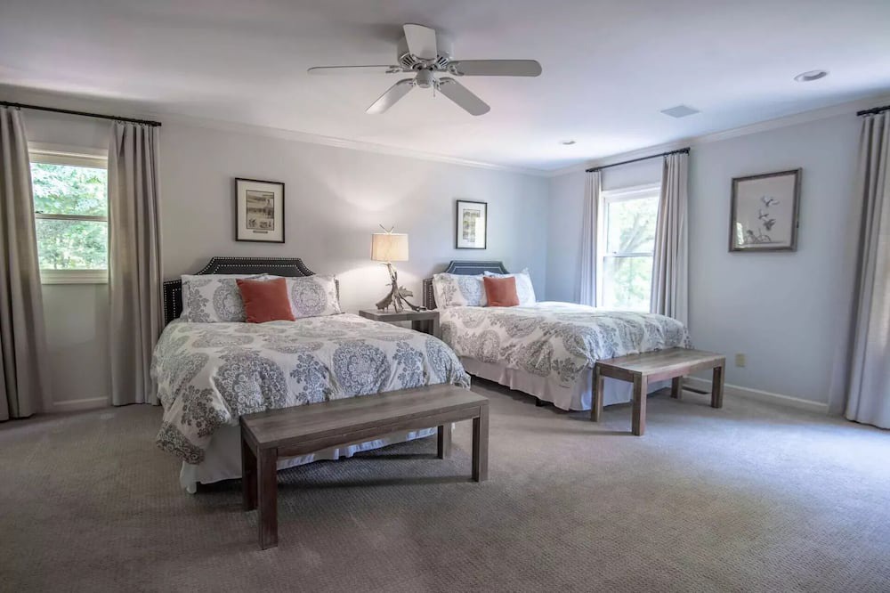 Photo of Bedroom in Hartwell