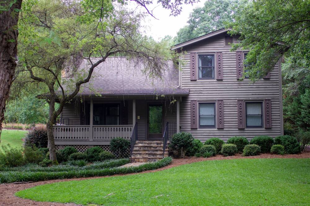 Photo of Outdoor in Hartwell