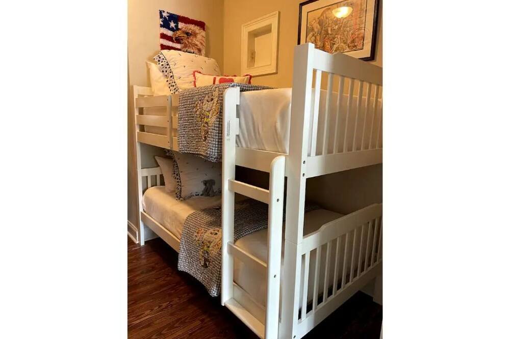 Photo of Bedroom in Ramer