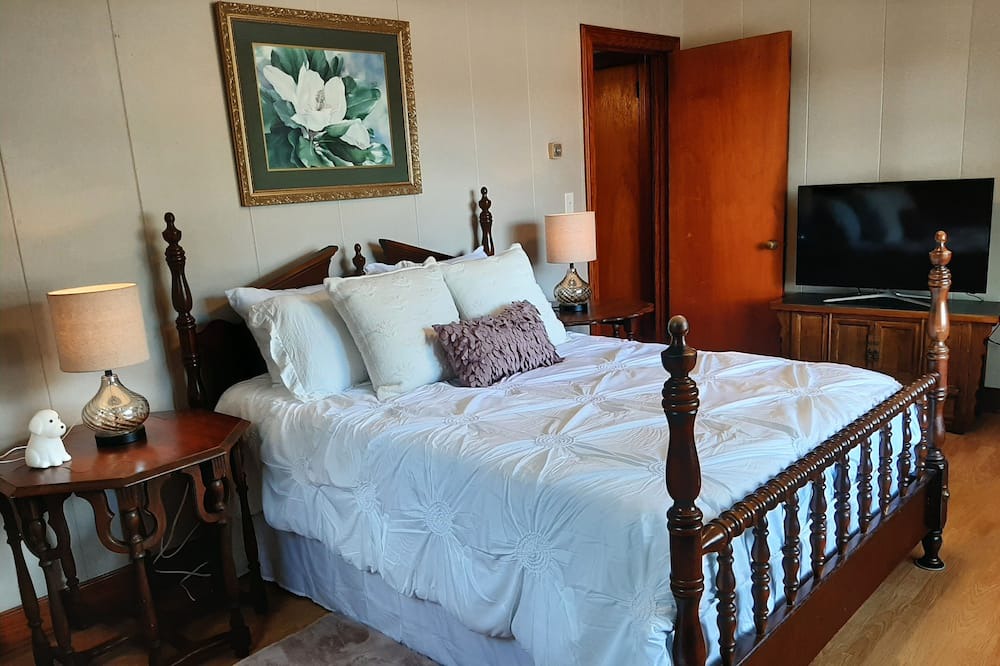 Photo of Bedroom in Atmore