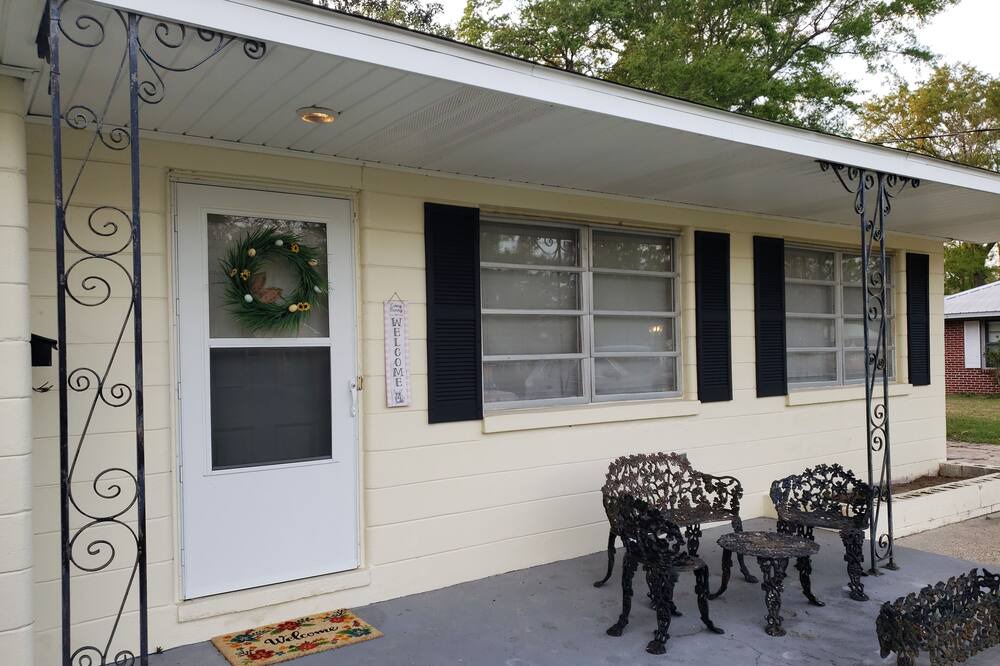 Photo of Outdoor in Atmore
