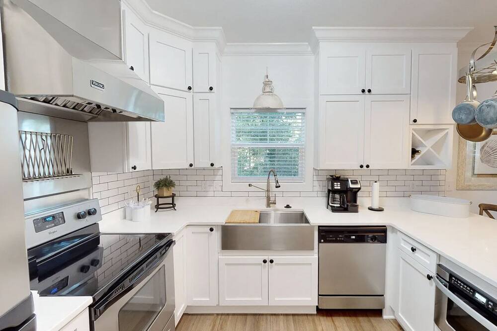 Photo of Kitchen in Ono Island