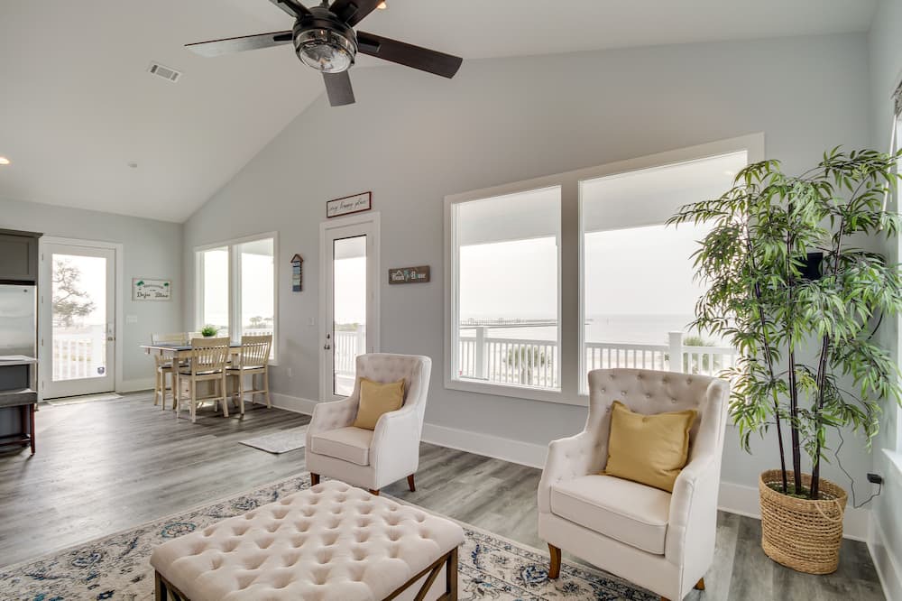 Photo of Livingroom in Mississippi City