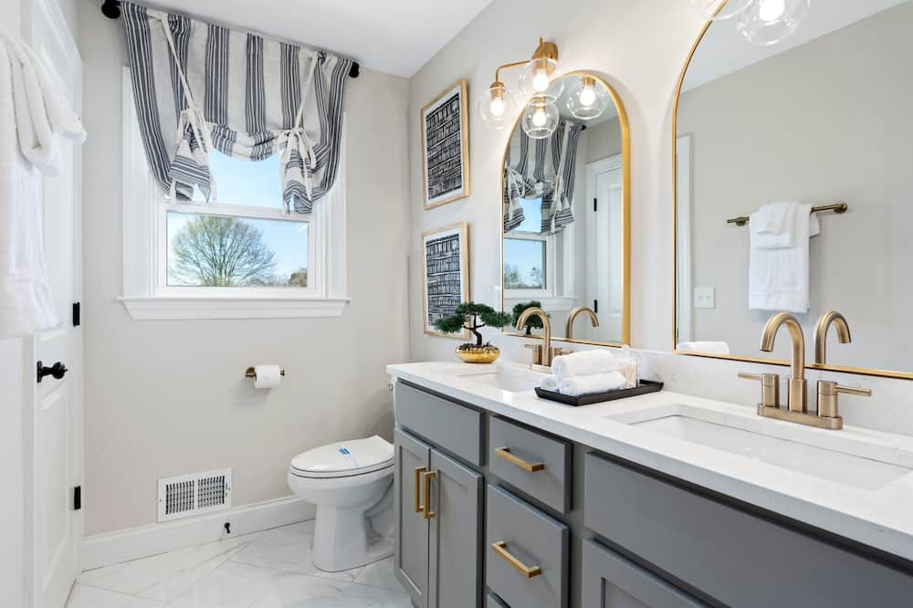 Photo of Bathroom in Bessemer