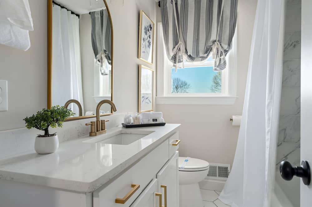 Photo of Bathroom in Bessemer
