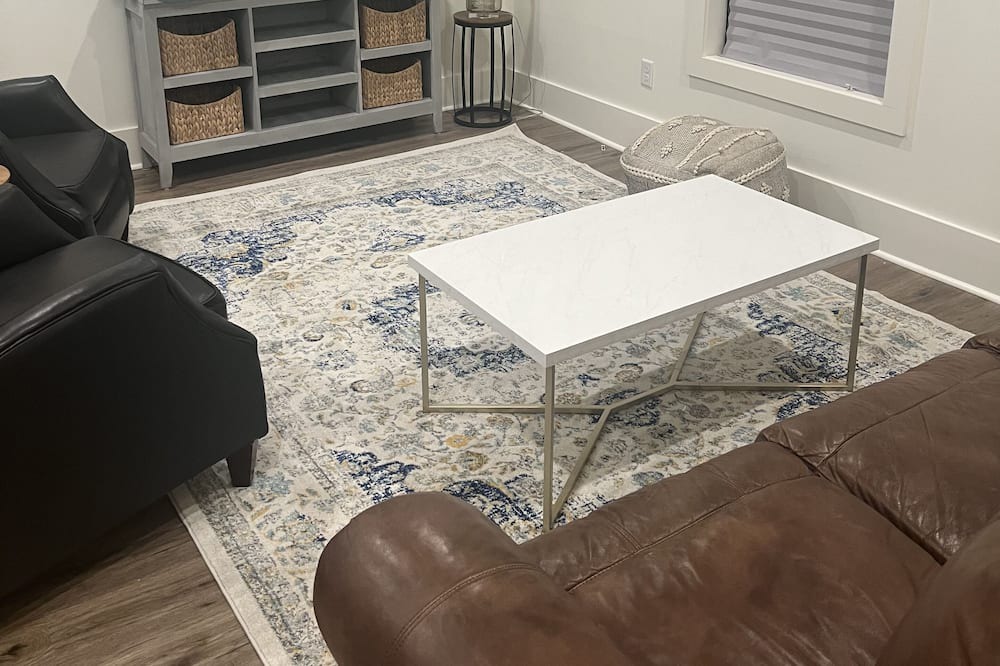 Photo of Livingroom in Starkville