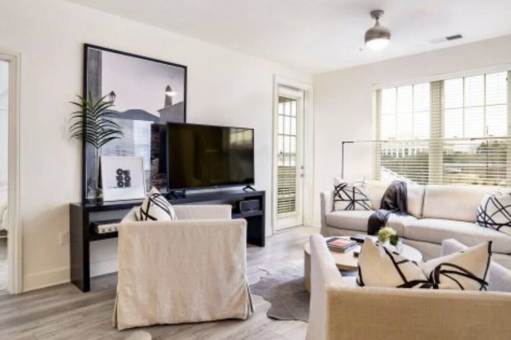 Photo of Livingroom in College Park