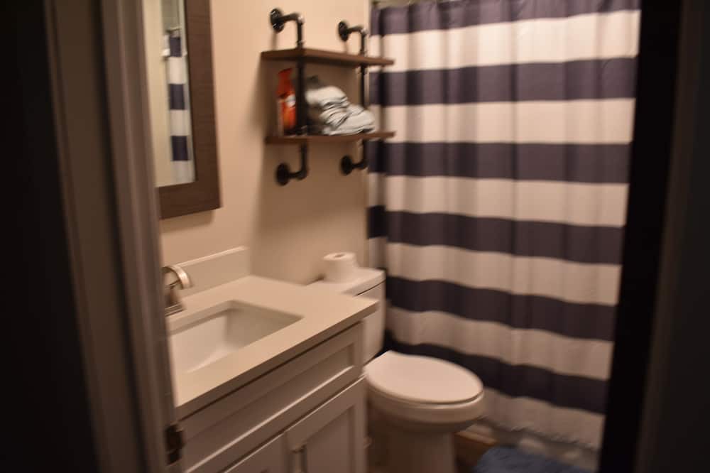Photo of Bathroom in Waycross