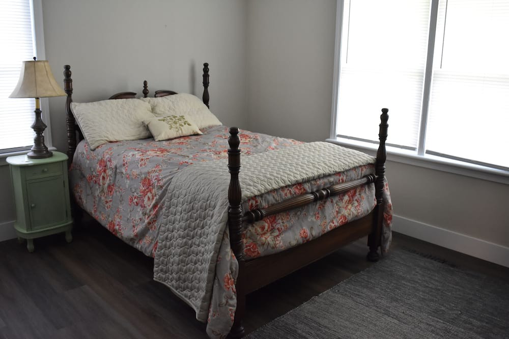 Photo of Bedroom in Waycross