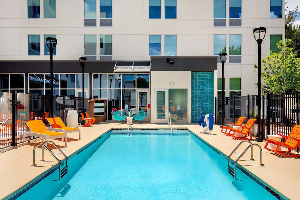Photo of Outdoor in Williamsburg