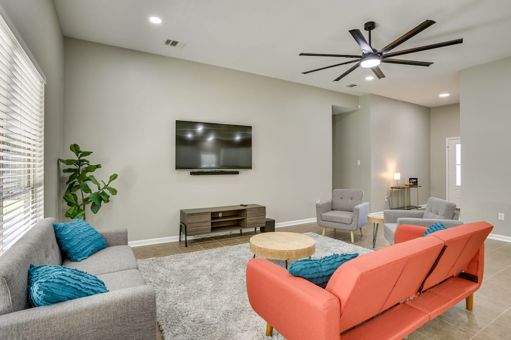 Photo of Livingroom in Ponchatoula