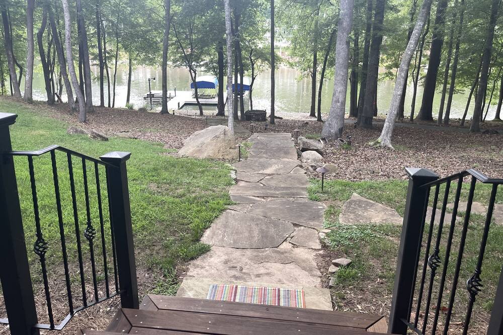 Photo of Outdoor in Greensboro