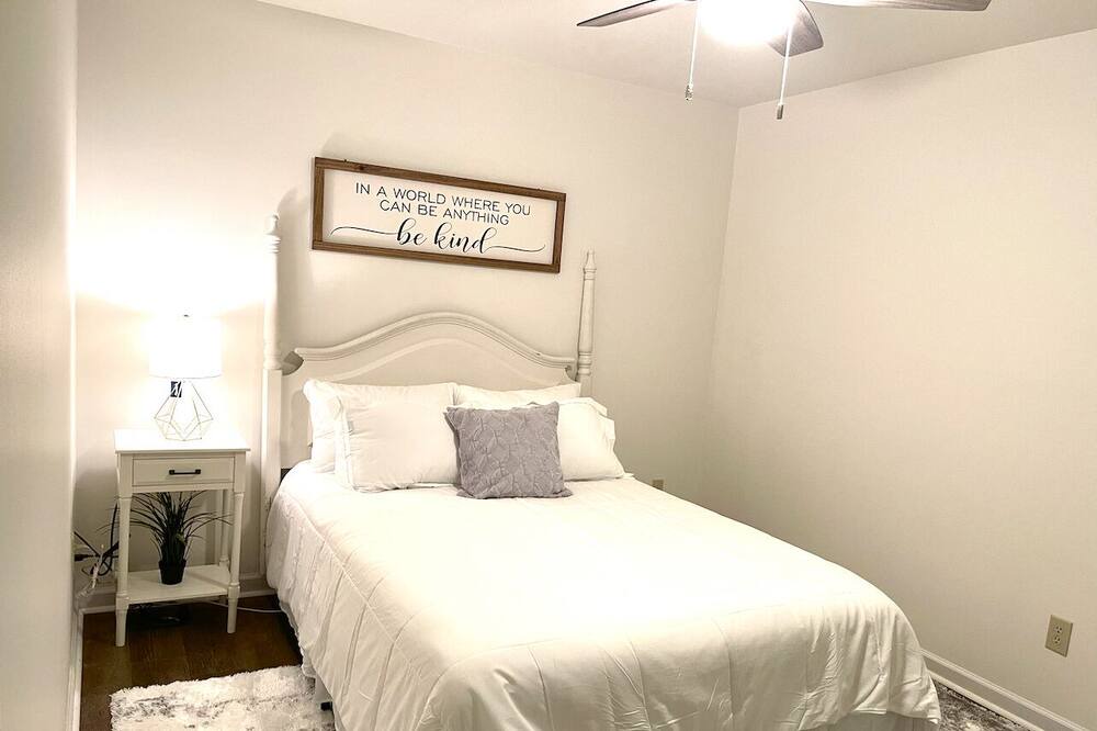Photo of Bedroom in Greensboro