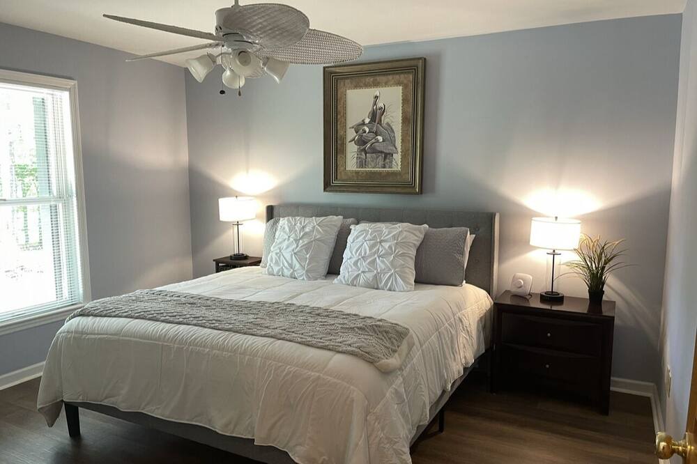 Photo of Bedroom in Greensboro