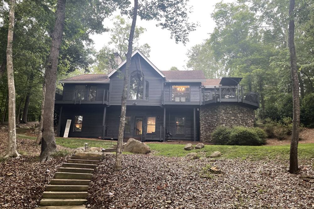 Photo of Outdoor in Greensboro