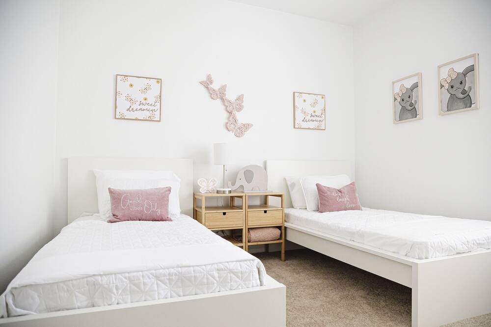 Photo of Bedroom in Sunset Ridge