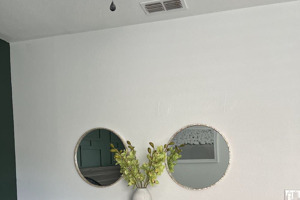 Photo of Bedroom in Sunset Ridge