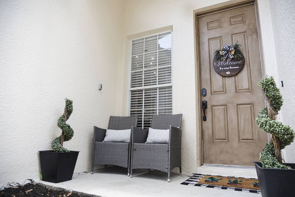 Photo of Outdoor in Sunset Ridge