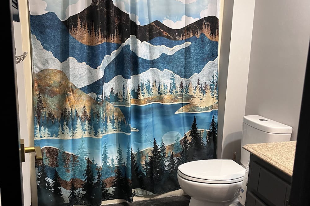 Photo of Bathroom in Crestview