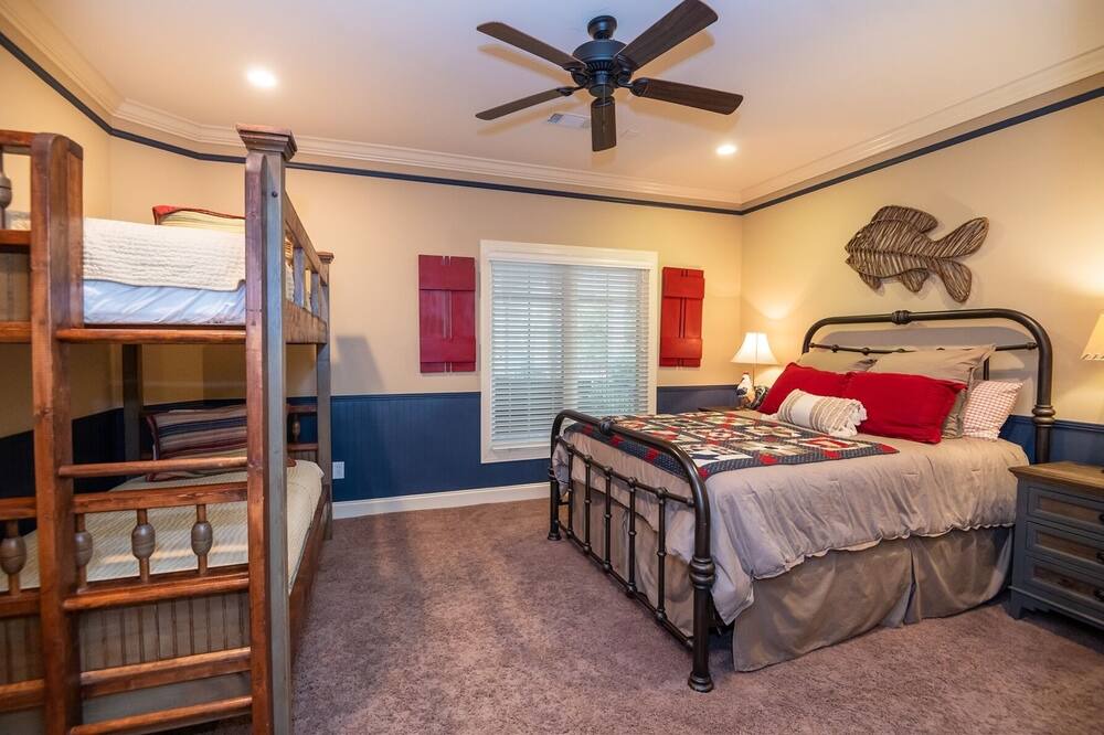 Photo of Bedroom in Dadeville