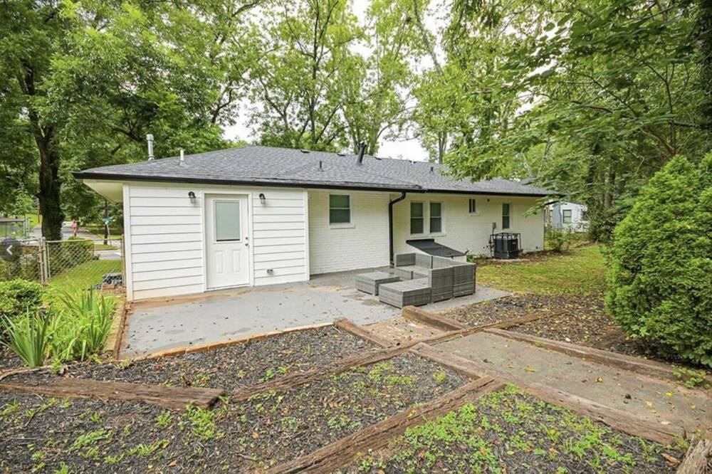 Photo of Outdoor in Browns Mill Park