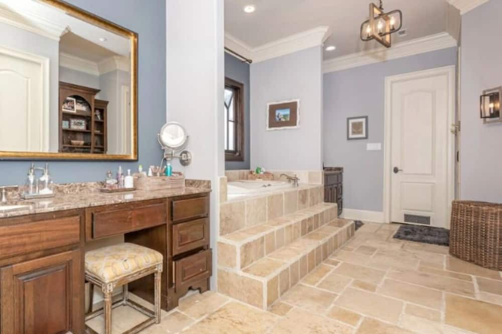 Photo of Bathroom in Gulf Hills