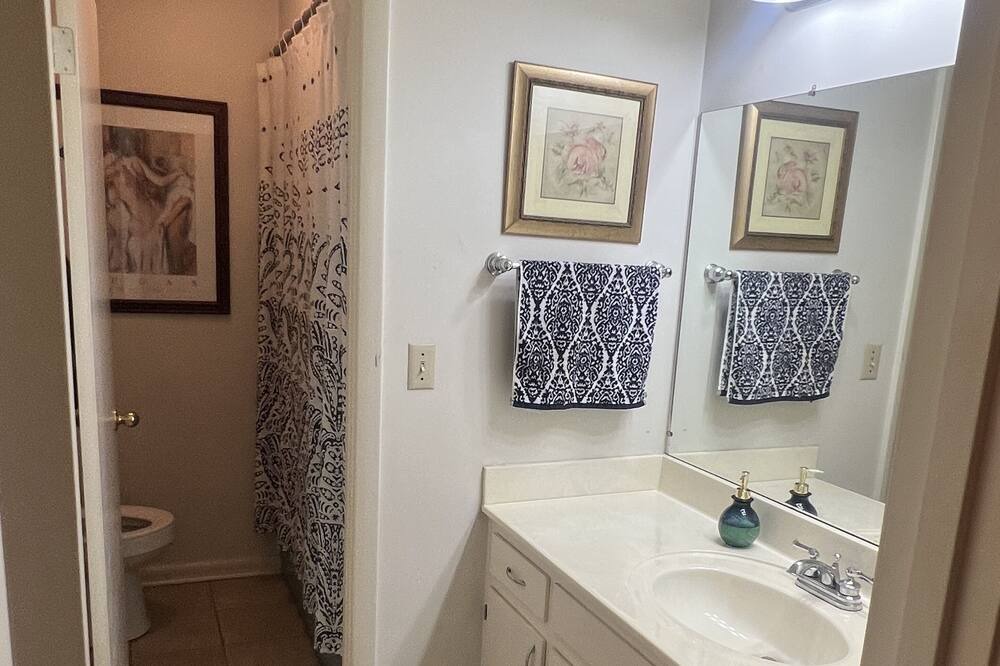 Photo of Bathroom in Brooklyn