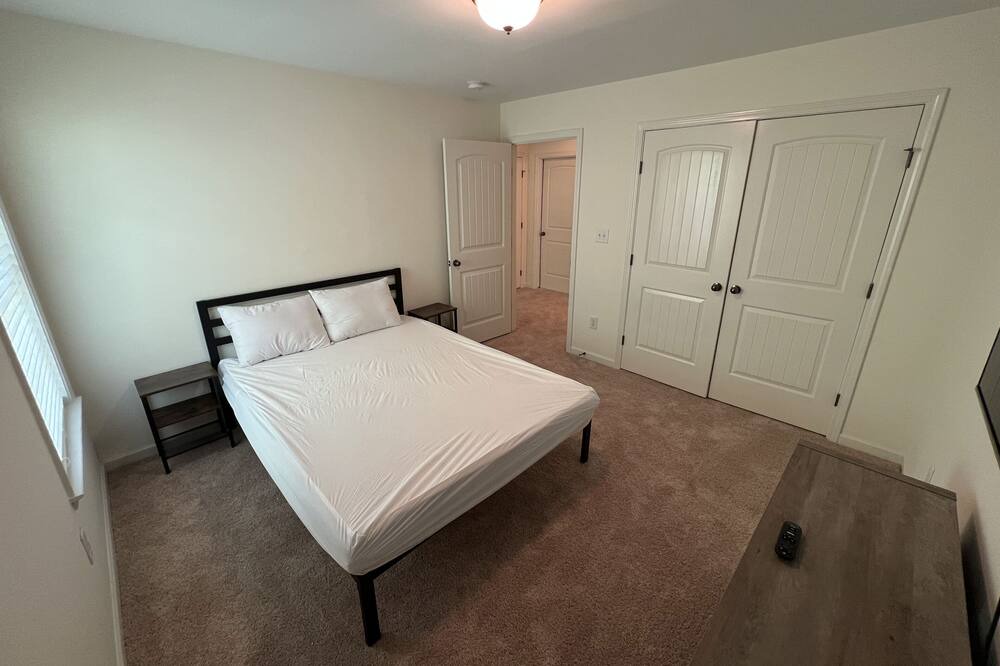 Photo of Bedroom in Hoover