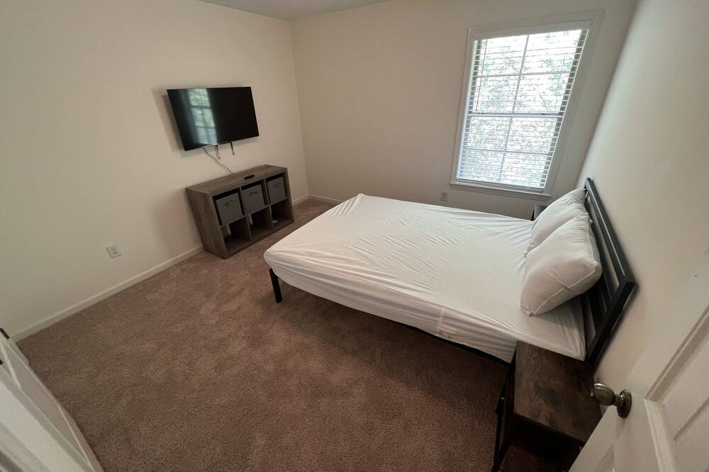Photo of Bedroom in Hoover