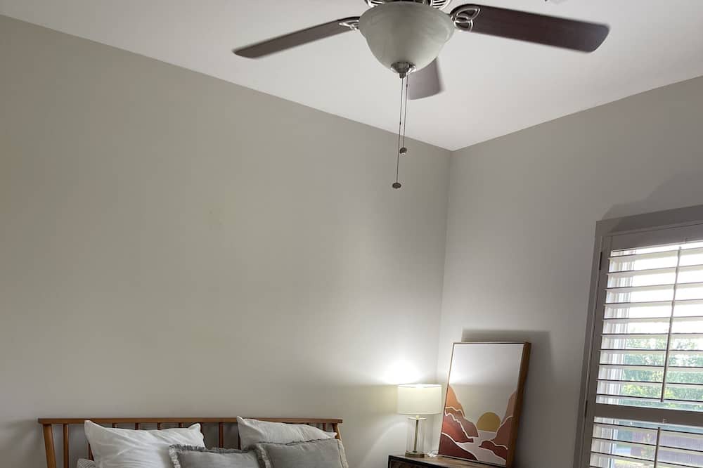Photo of Bedroom in Wetumpka