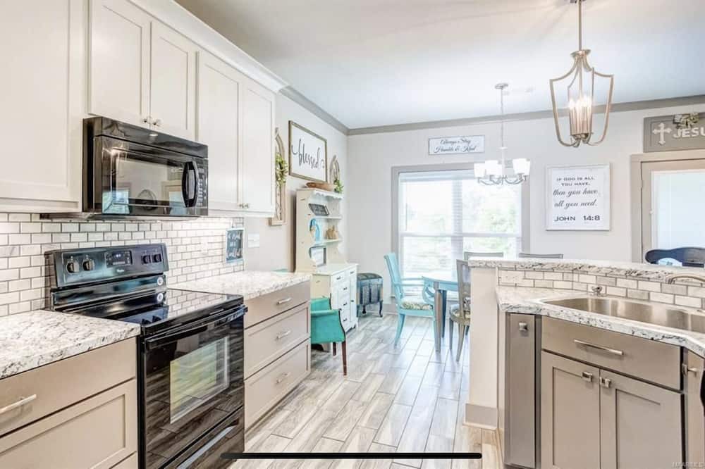 Photo of Kitchen in Wetumpka
