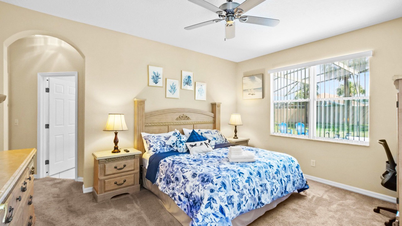 Photo of Bedroom in Florida Pines