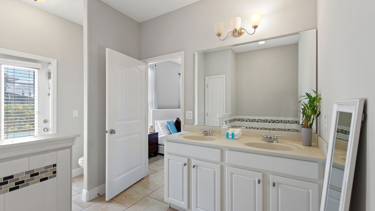 Photo of Bathroom in Loughman