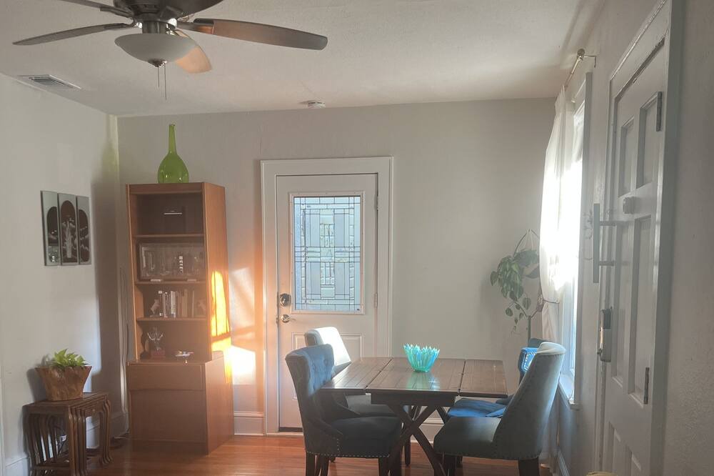 Photo of Livingroom in Thornton Park