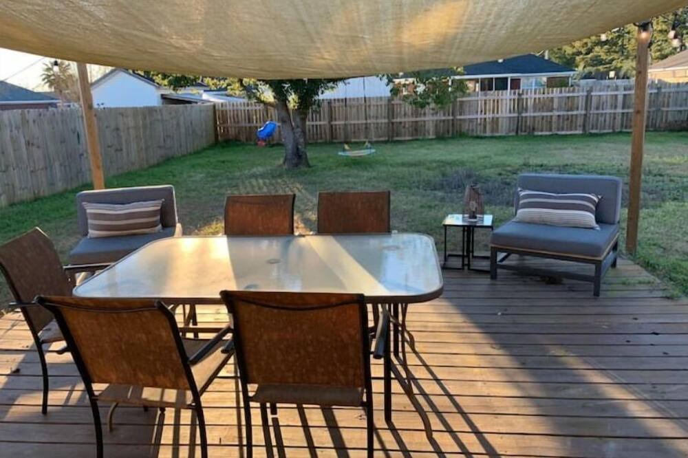 Photo of Outdoor in Robertsdale