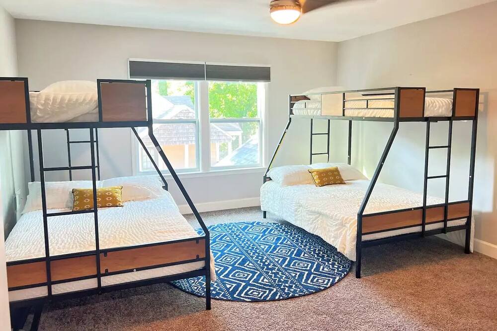 Photo of Bedroom in Sylvan Hills
