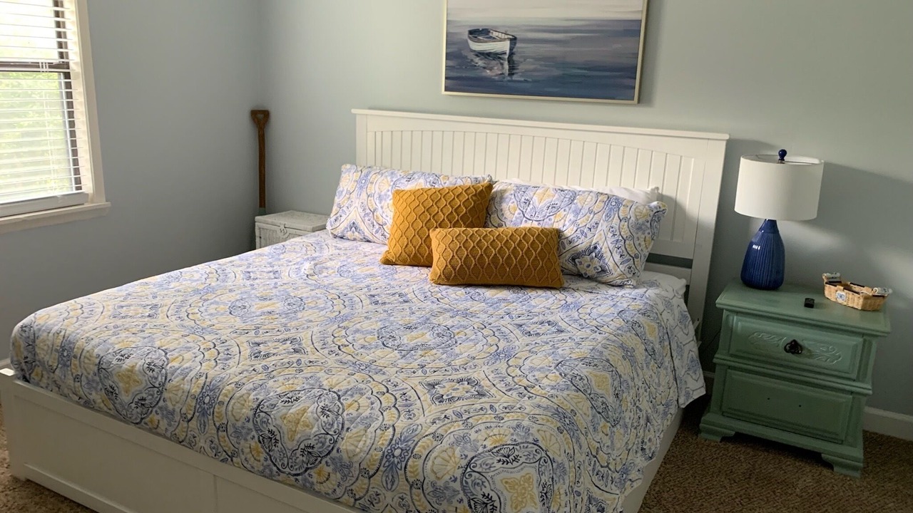 Photo of Bedroom in Interlachen