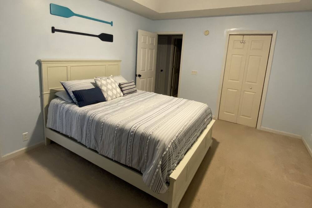 Photo of Bedroom in Edgar