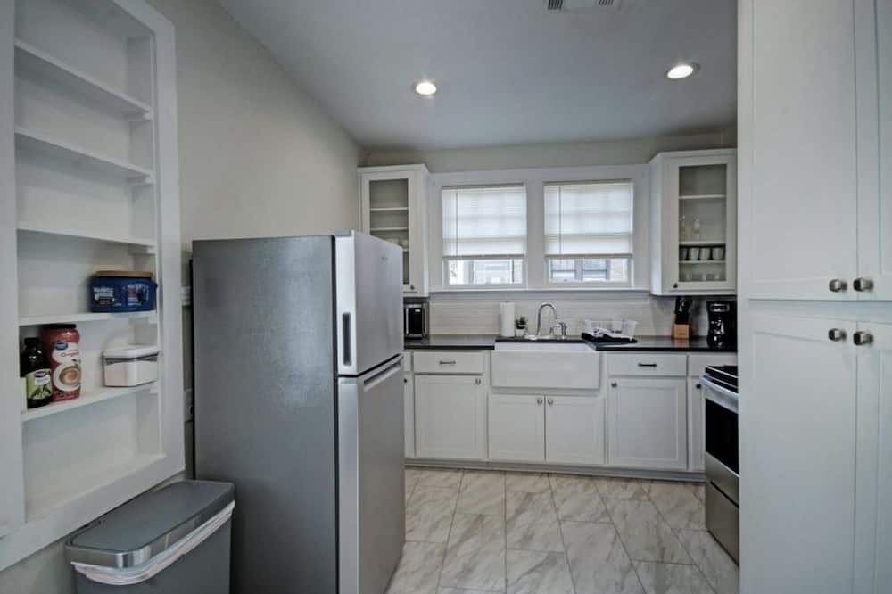 Photo of Kitchen in Clinton