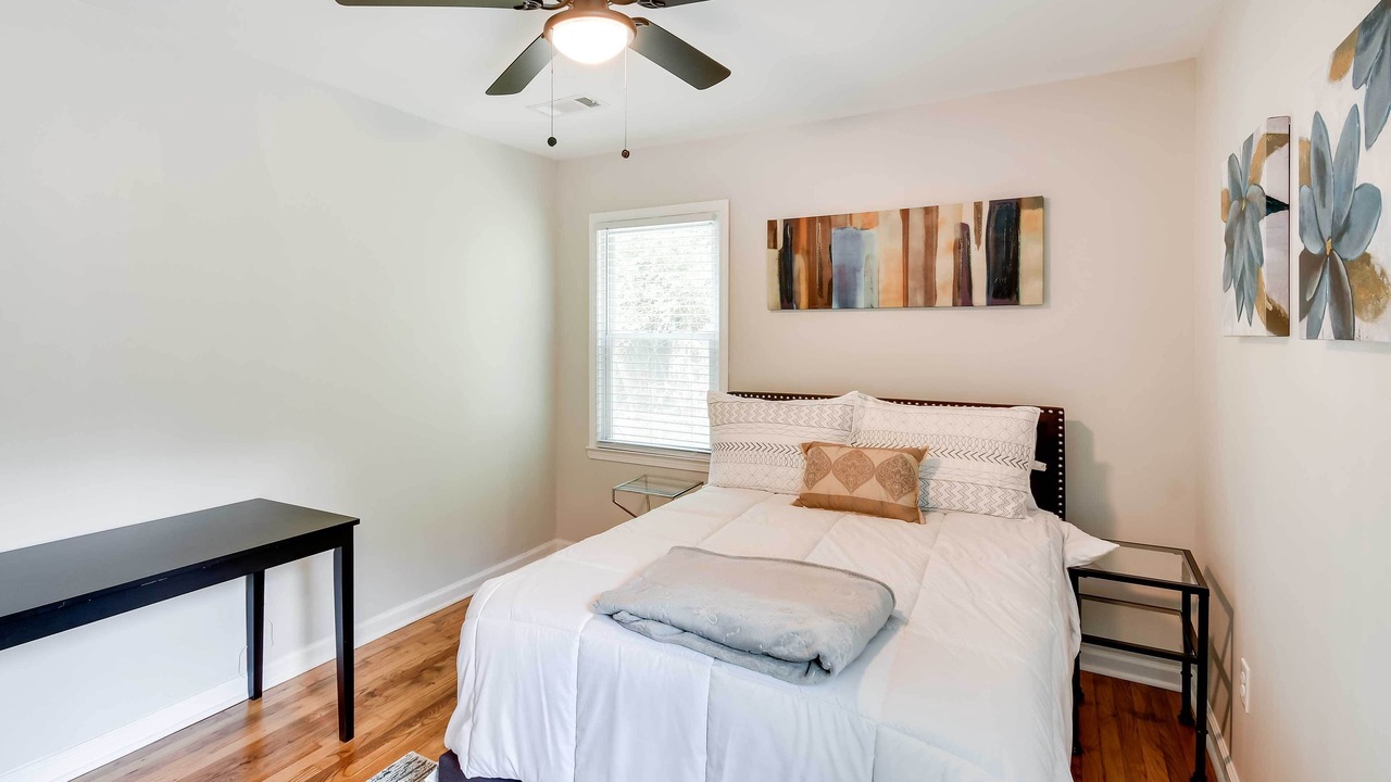 Photo of Bedroom in Tuskegee