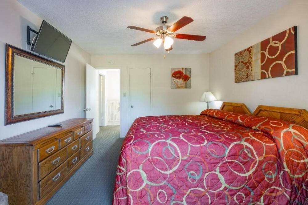 Photo of Bedroom in Gautier