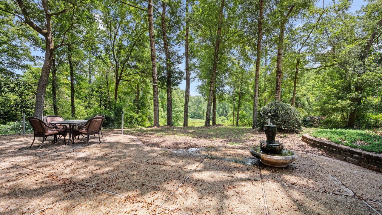 Photo of Outdoor in Daphne