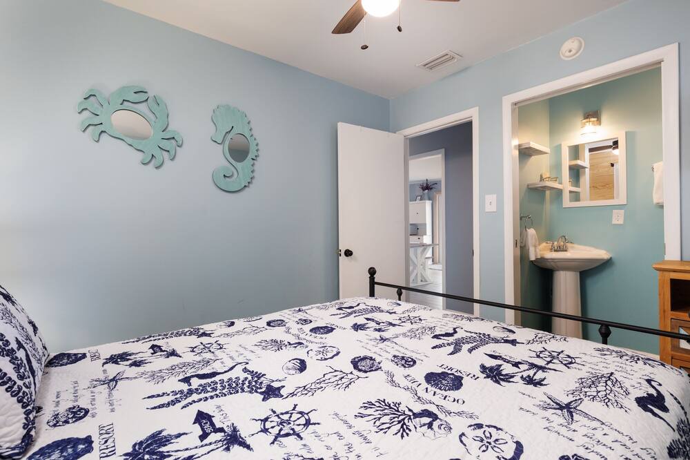 Photo of Bedroom in Fort Morgan