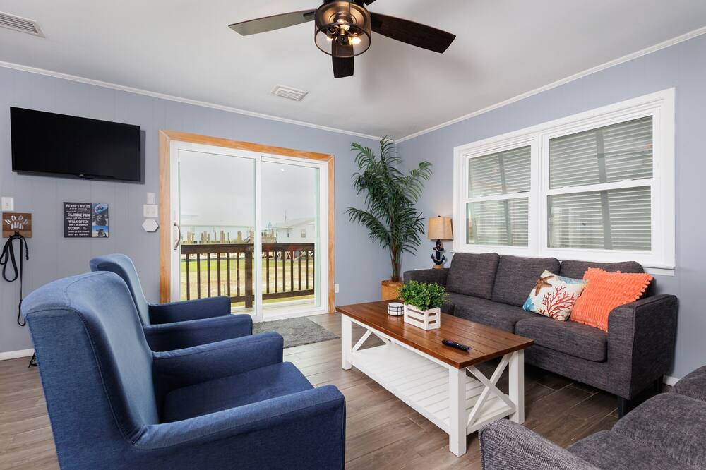 Photo of Livingroom in Fort Morgan